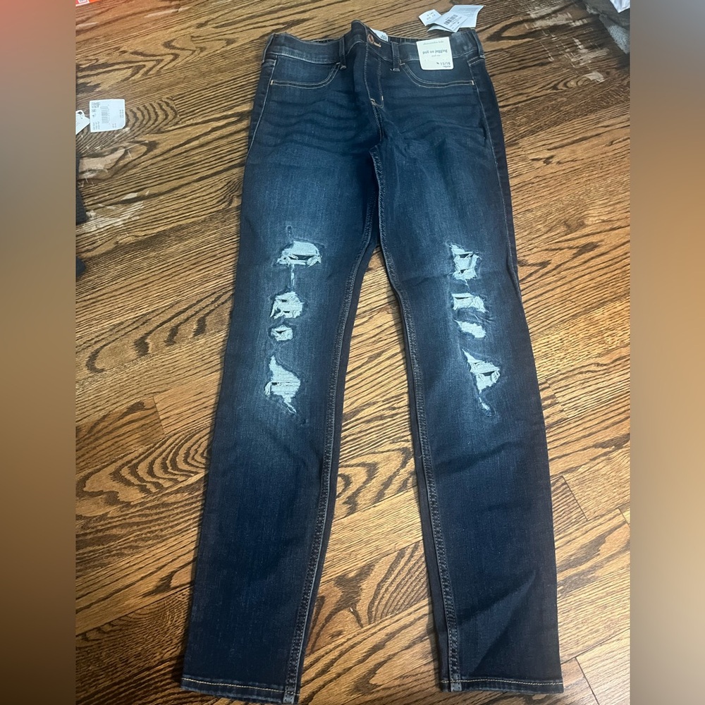 Abercrombie kids size 15/16 brand new pull on - mid rise jeans.